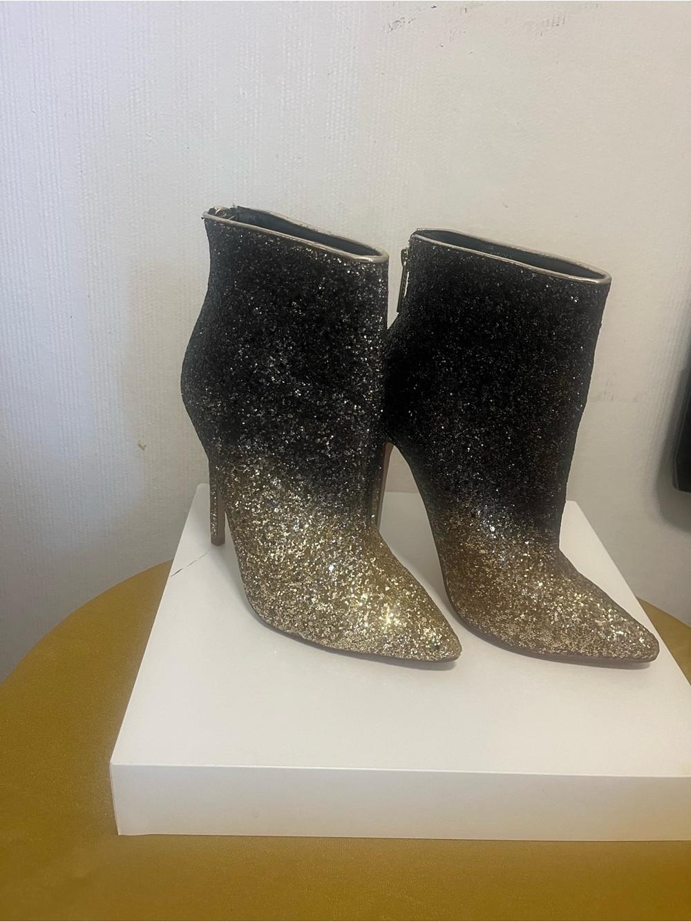 Shoe Dazzle Black to Gold Ombre Glitter Stiletto Ankle Boots
